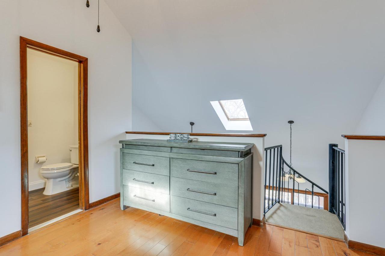 Vernon Township Condo With Balcony Near Ski Lifts! Bagian luar foto