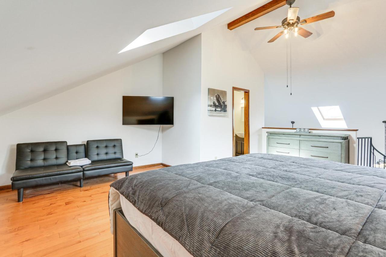 Vernon Township Condo With Balcony Near Ski Lifts! Bagian luar foto